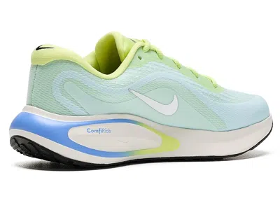 Nike Journey Run In Multi