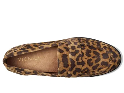Vionic Cleo Loafer In Brown