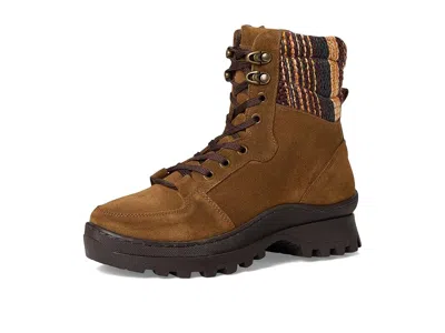 Eric Michael Carissa In Brown