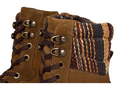 Eric Michael Carissa In Brown