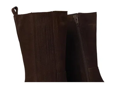 Eric Michael Laverne In Brown