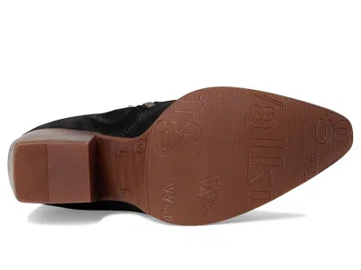 Eric Michael Starr In Black