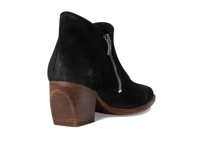 Eric Michael Starr In Black