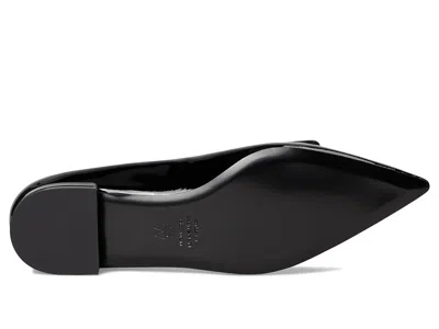 Stuart Weitzman Sovinnie Flat In Black