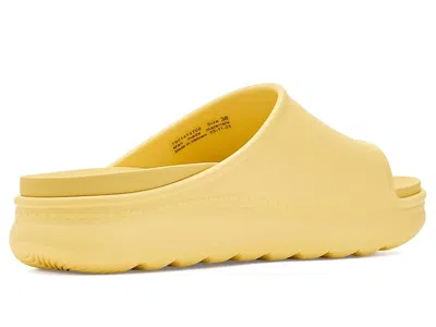 Dansko Devyn Recovery Slide Sandal In Yellow