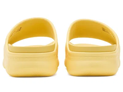 Dansko Devyn Recovery Slide Sandal In Yellow