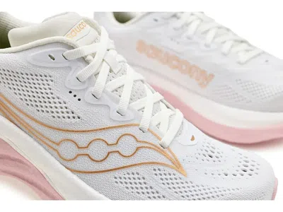 Saucony Ride 19 Sneaker In Multi