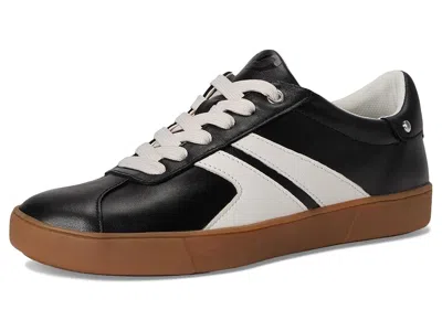 Naturalizer Medina Sneaker In Black
