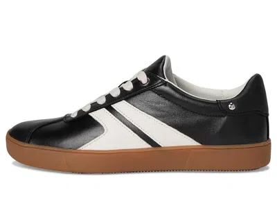 Naturalizer Medina Sneaker In Black