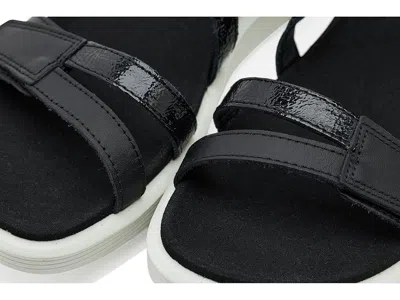 Ecco Soft Three Strap In Black