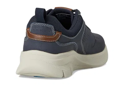 Dockers Pivot In Multi