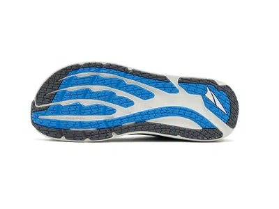 Altra Paradigm 8 In Multi