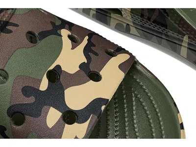 Crocs Classic Saturday Slides