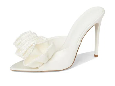 Steve Madden Affinity In White