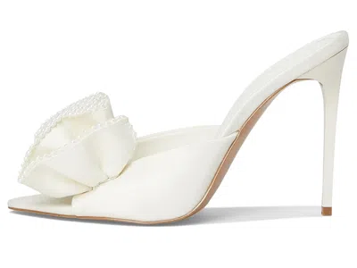 Steve Madden Affinity In White