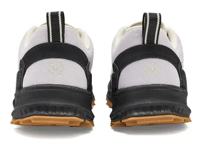 Keen Jasper Zionic Sneaker In Black