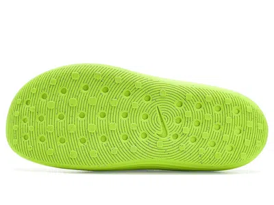Nike Reactx Rejuven8 In Green
