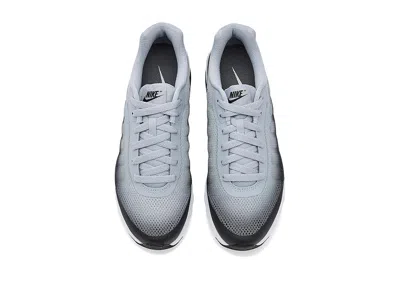 Nike Air Max Invigor In Gray