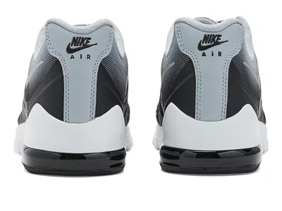 Nike Air Max Invigor In Gray