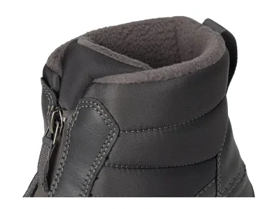 Cougar Flick In Multi