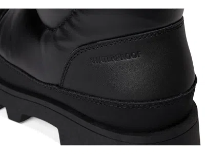 Cougar Savvy In Black