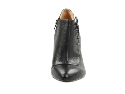 Naturalizer Carmen In Black