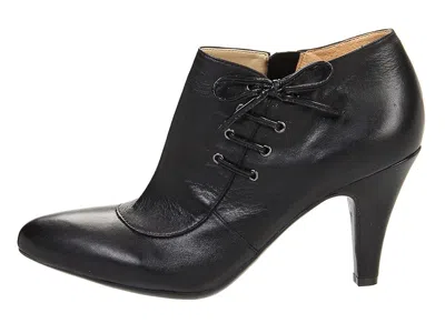 Naturalizer Carmen In Black