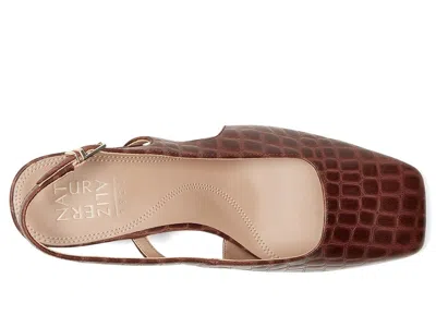 Naturalizer Carmen In Brown