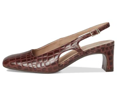 Naturalizer Carmen In Brown