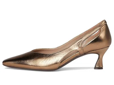 Naturalizer Wide Width Gracie Pump In Brown