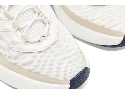 Wolf & Shepherd Supercrossover Trainer Sneaker In White