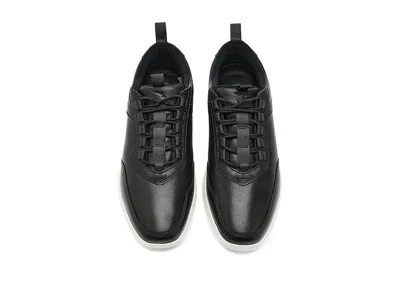 Wolf & Shepherd Crossover Victory Trainer In Black