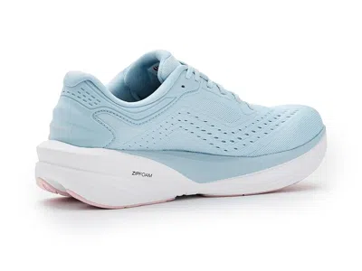 Topo Athletic Phantom 4