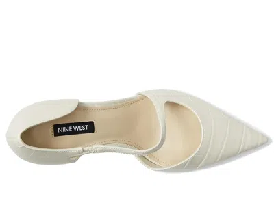 Nine West Dolen In White
