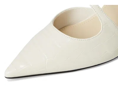 Nine West Dolen In White