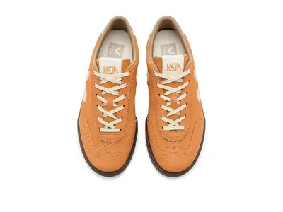 Veja Volley In Brown