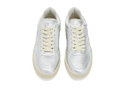Veja V-90 In Silver