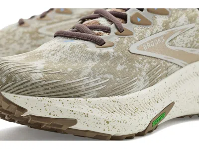 Brooks Ghost Trail In Brown