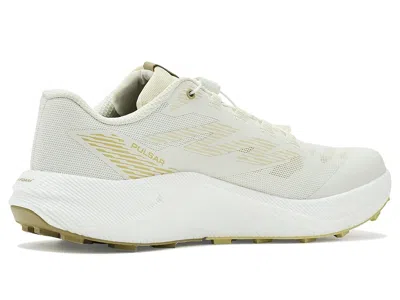 Salomon Pulsar In White