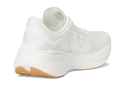 Tyr Maverick In White