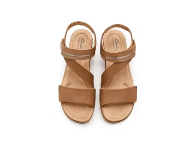 Clarks Kacha Wave In Multi
