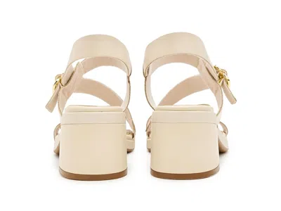 Clarks Jaylan Sol In White