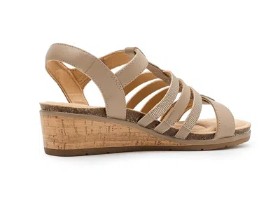 Clarks Kacha Step In Brown