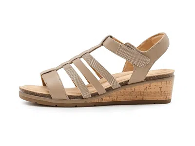 Clarks Kacha Step In Brown