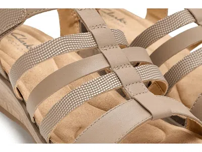 Clarks Kacha Step In Brown