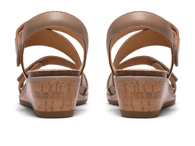 Clarks Kacha Wave Wedge Sandal In Brown
