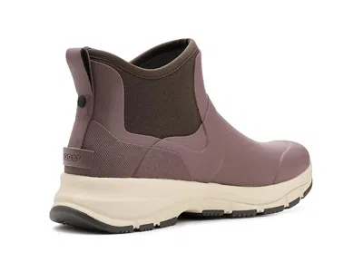 Bogs Spruce Waterproof Mid Chelsea Boot In Multi