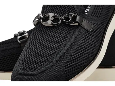 Vaneli Quince In Black