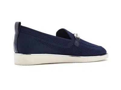 Vaneli Quince In Blue