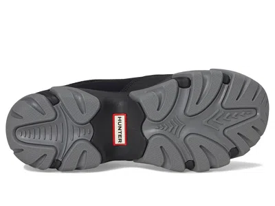 Hunter Darisa In Black